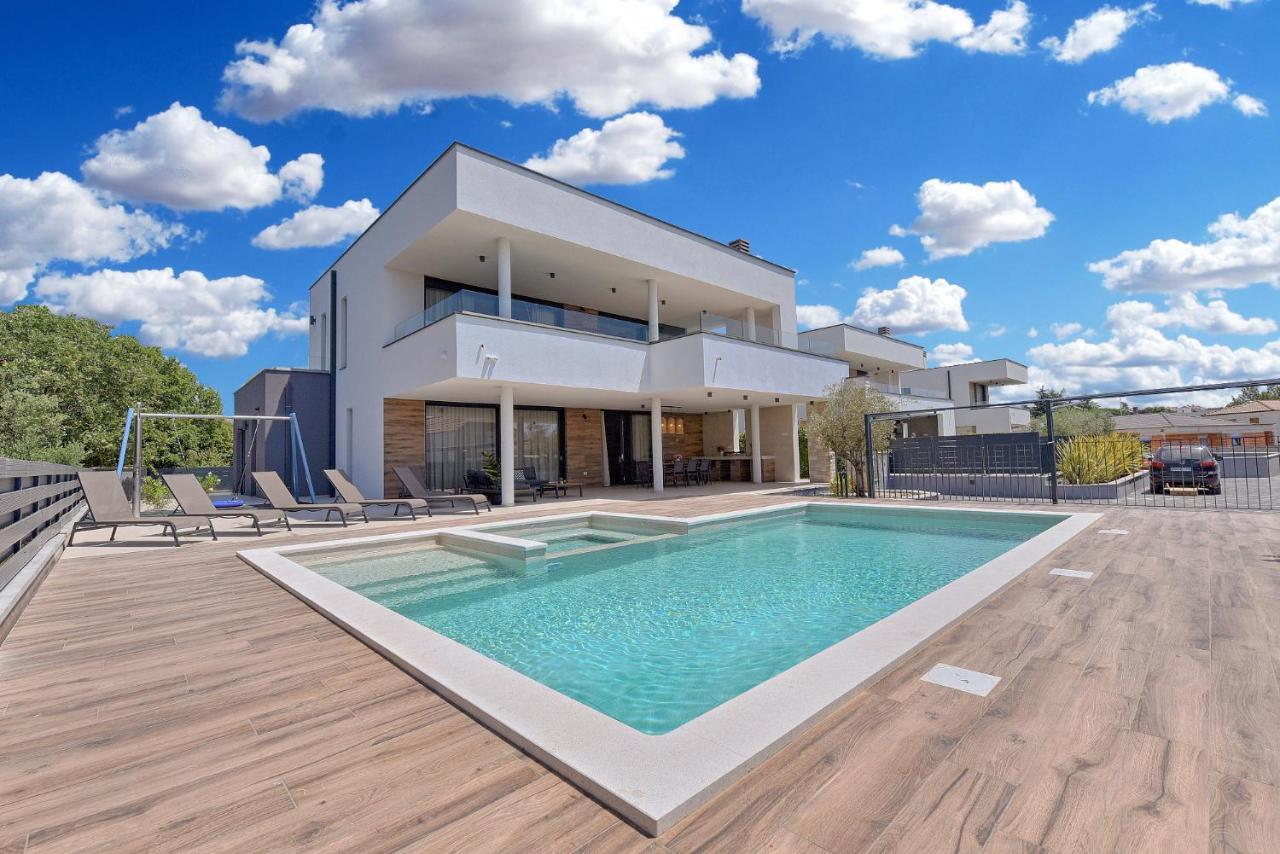 New Villa Tihi Otok Near The Beach Fažana Екстериор снимка
