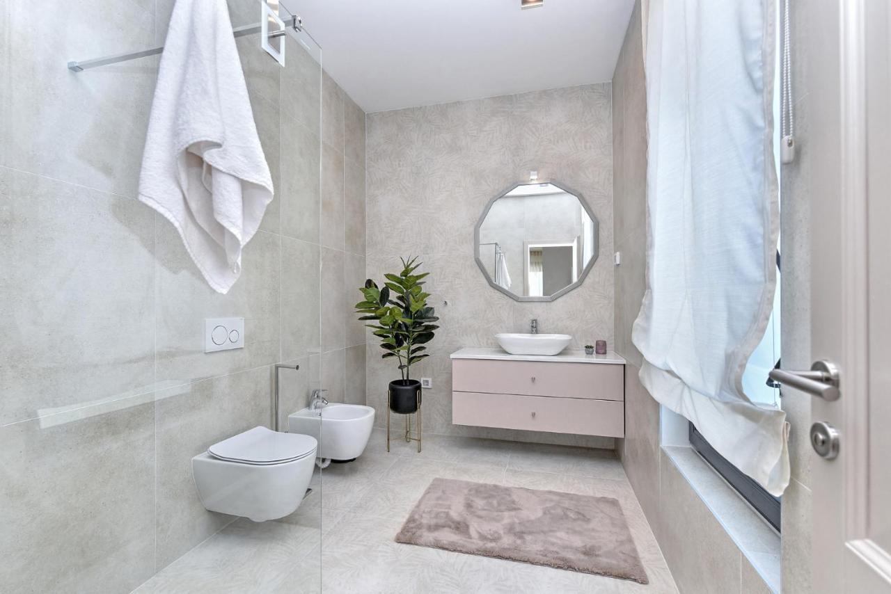 New Villa Tihi Otok Near The Beach Fažana Екстериор снимка