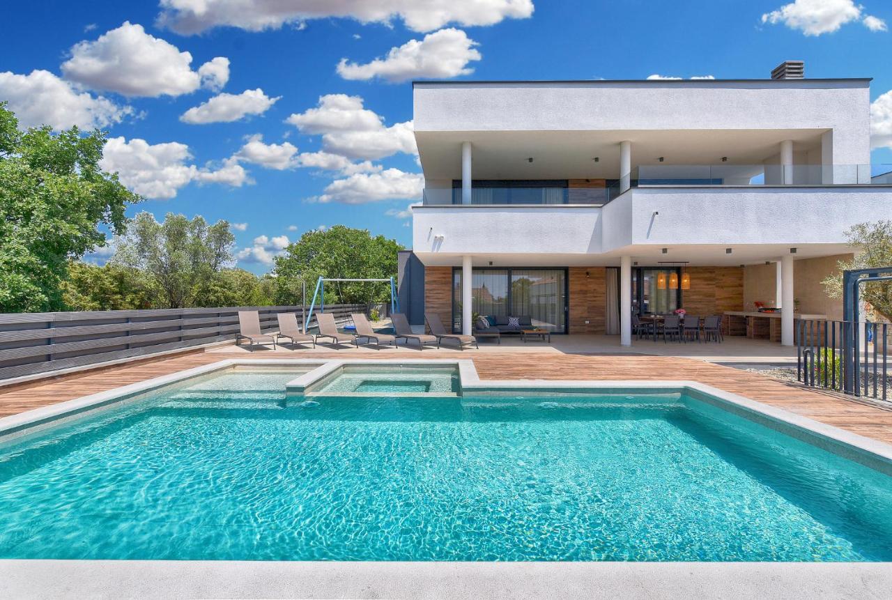 New Villa Tihi Otok Near The Beach Fažana Екстериор снимка