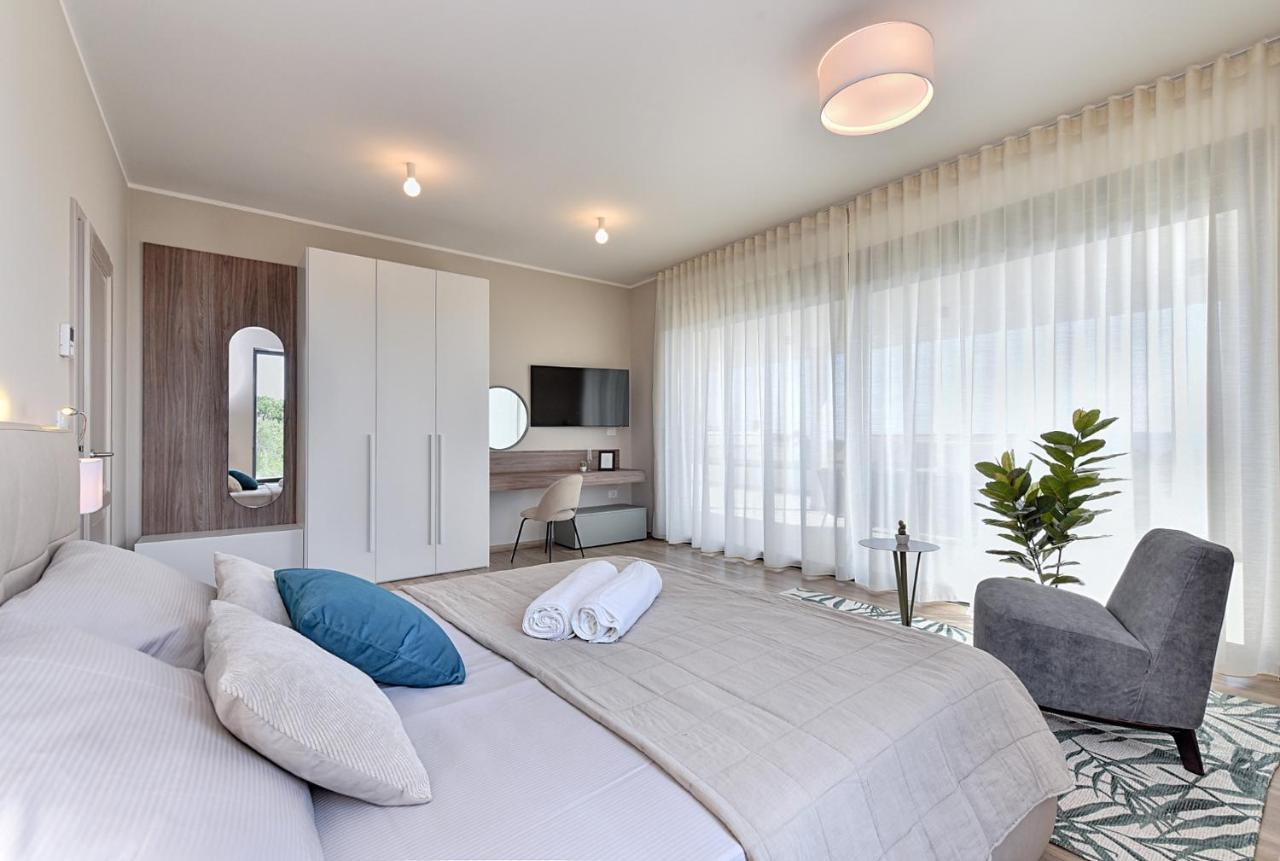 New Villa Tihi Otok Near The Beach Fažana Екстериор снимка